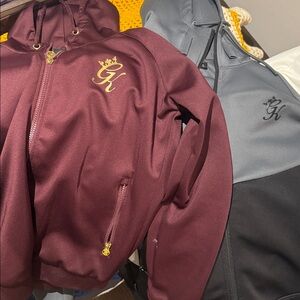 Set Of 2 Zip UPS